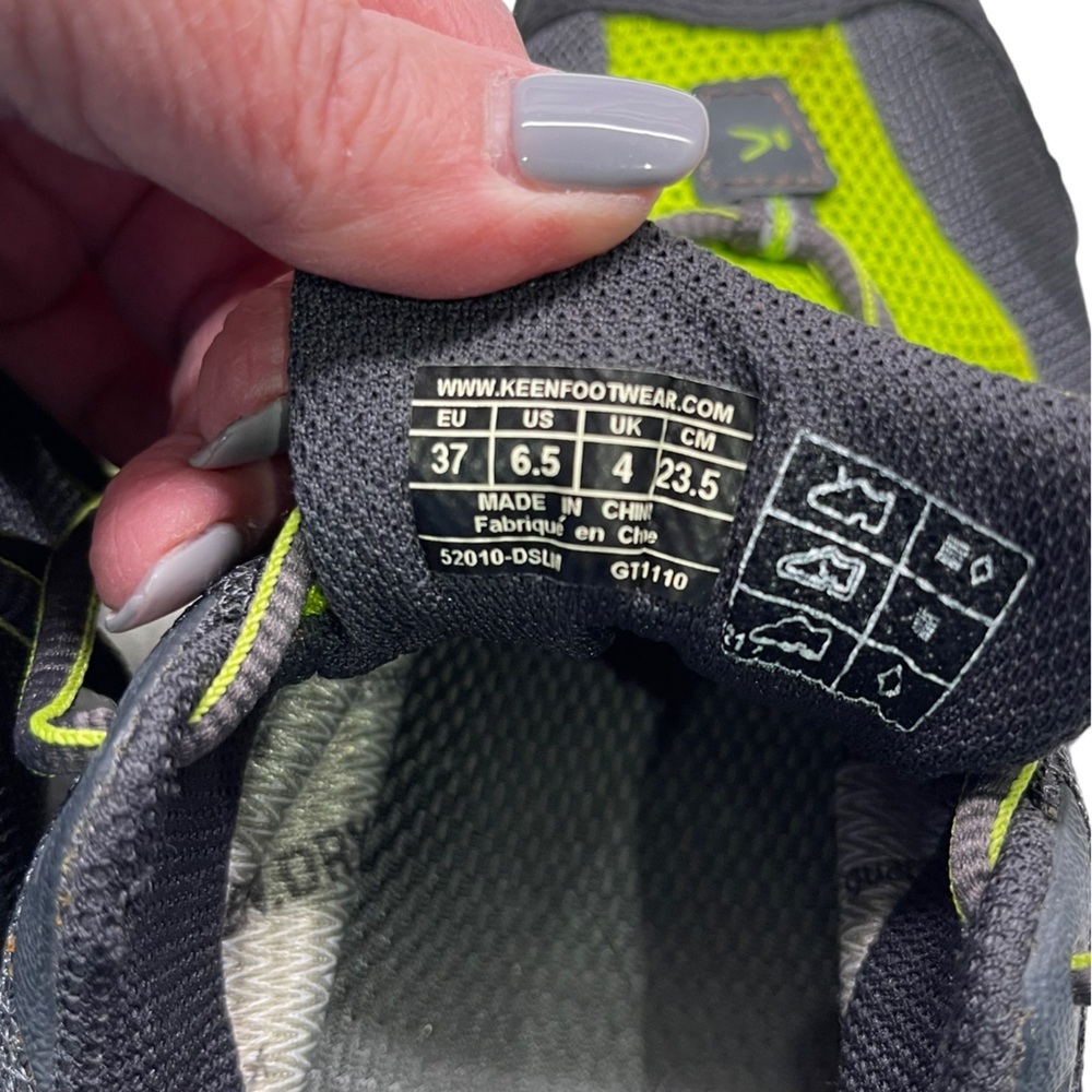 Keen - hiking, water sports sneakers - size 6.5 - Picture 7 of 7